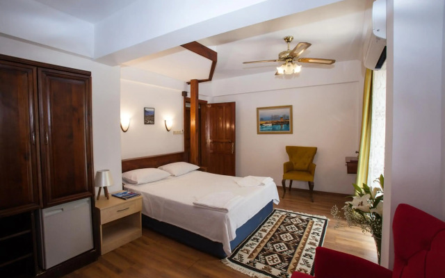 Papermoon Hotel & Apartments