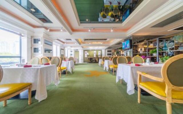 Ramada Yichang Hotel