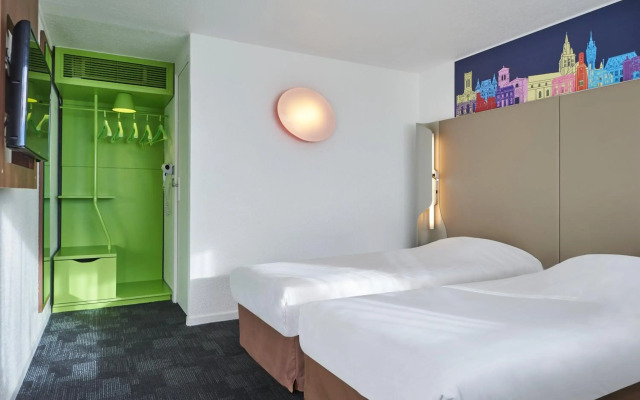 Kyriad Brie Comte Robert