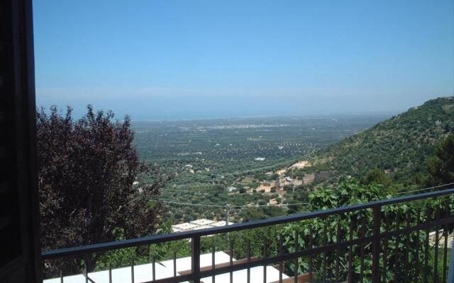 The Sea View Mountain Apartment
