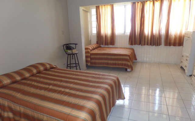 Rooms On the Hip Strip - Montego Bay