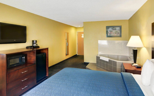 Quality Inn & Suites