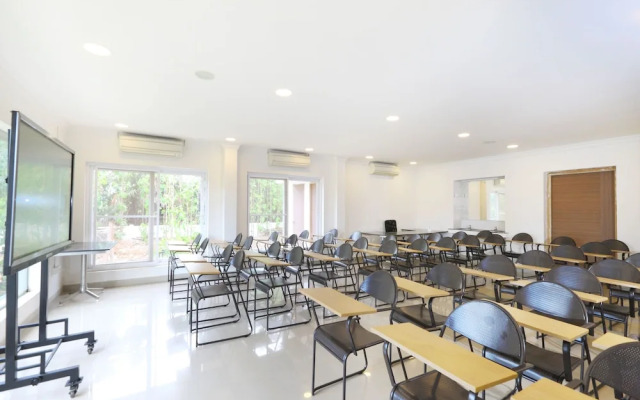 OYO 15925 Tommaso Hotels And Resorts