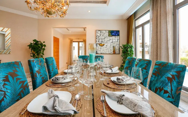 Kennedy Towers - Signature Villa L