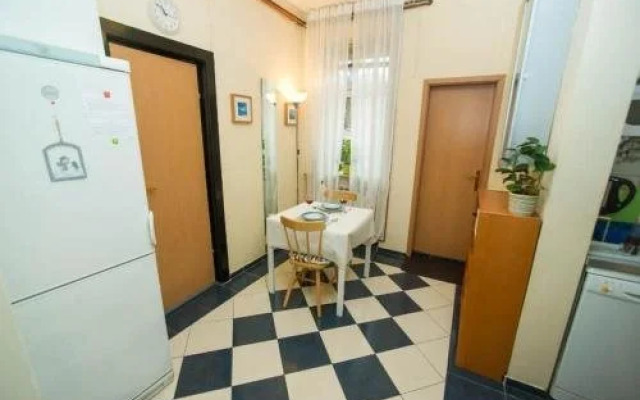 Apartment Lisinski S