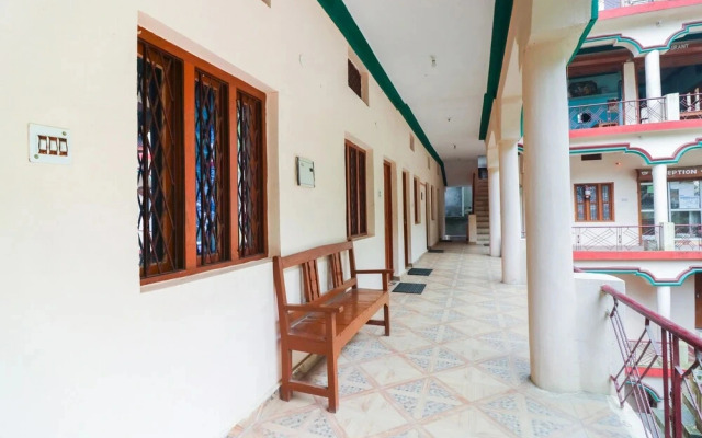 New Shiv Shakti by OYO Rooms