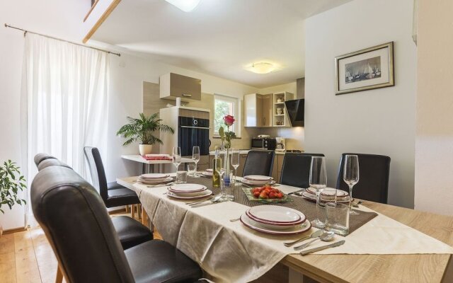 Luxury Villa Lucia with heated pool