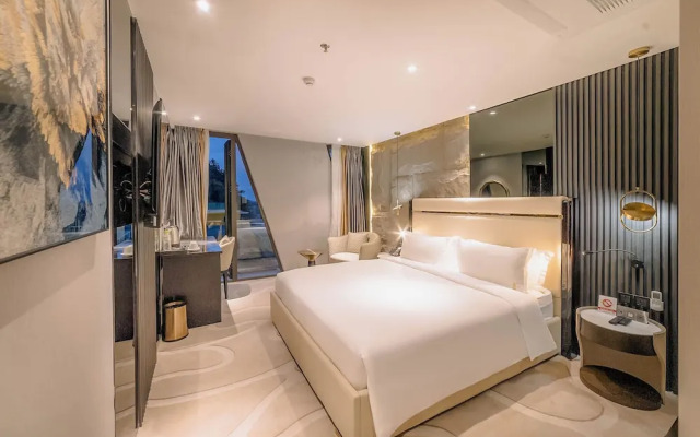 New Century Dalat Hotel