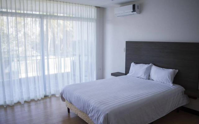 Puerto Azul Hotel