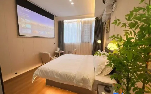 Tongfu Inn (Border Town Tea Cave Scenic Area Branch)