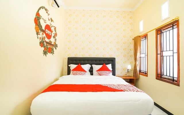 OYO 521 Majapahit Homestay Syariah 1