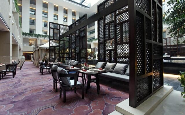 Palace Garden Hotel