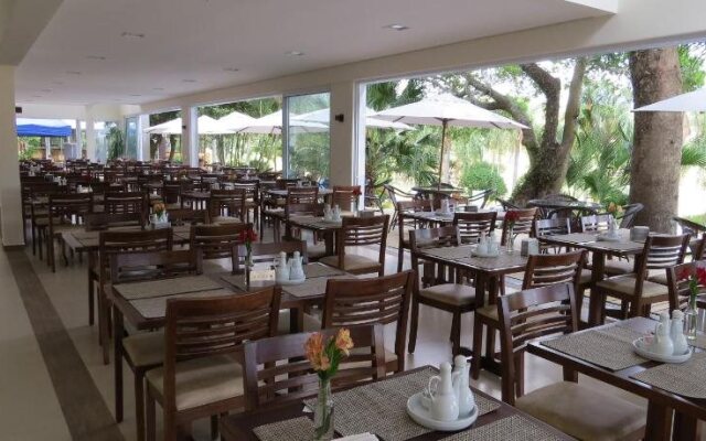 Hotel Estancia Confianca