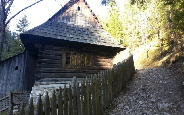 Apartment 131 Bešeňová