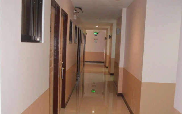 Park Avenue Residence Inn and Suites