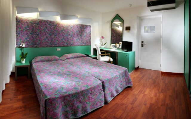 Hotel Palace
