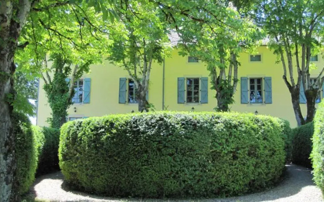 Chateau La Roussille