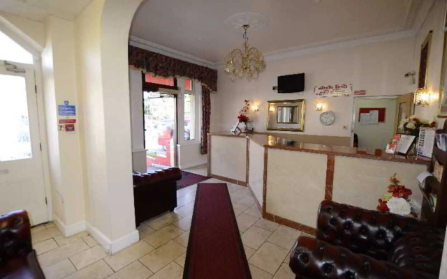 Cranbrook Hotel