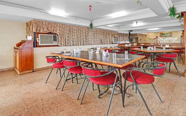 Treebo Surya Yatri Niwas