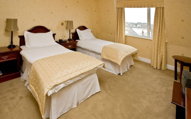 Lawlors Hotel