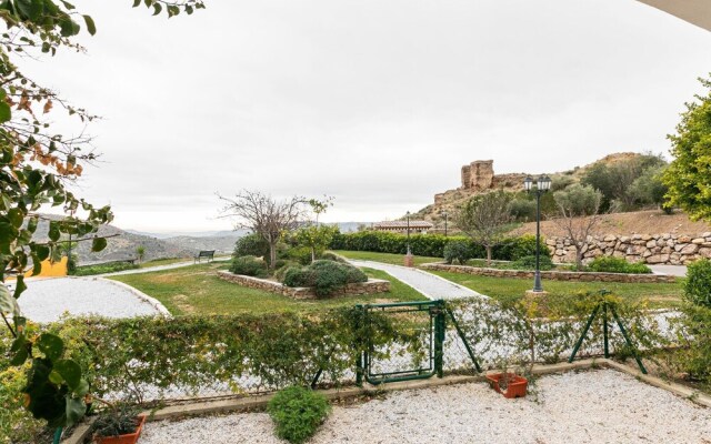 Impressive Apartment in Alcaucín With Swimming Pool