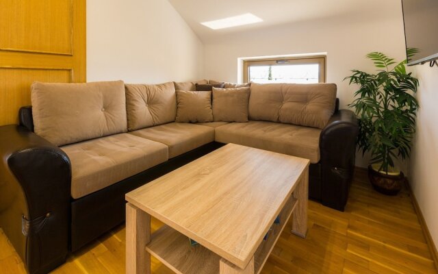 Apartment Pericic Zuti