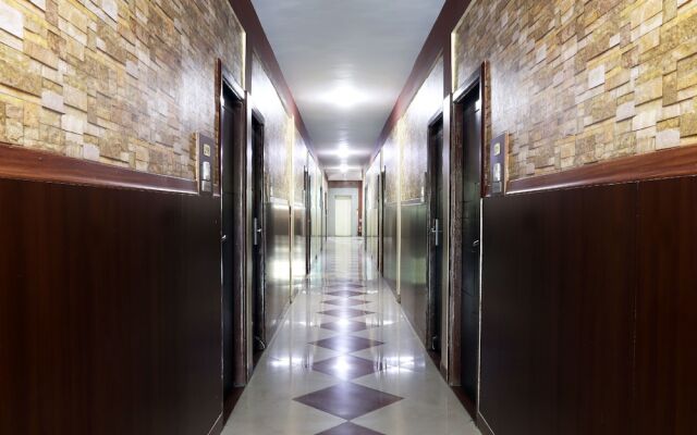 OYO 13522 Hotel Mysore Mayflower