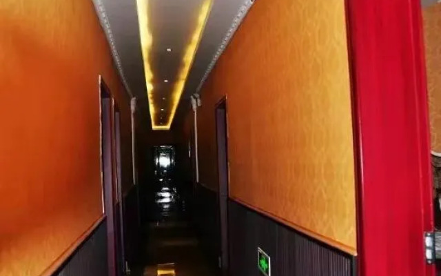 Guergou Zangpeng Villa