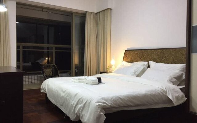 Luck Service Apartment