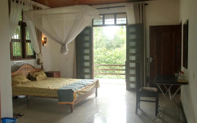 The Breeze Pinnawala Homestay