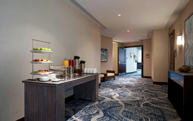 Ithaca Marriott Downtown on the Commons
