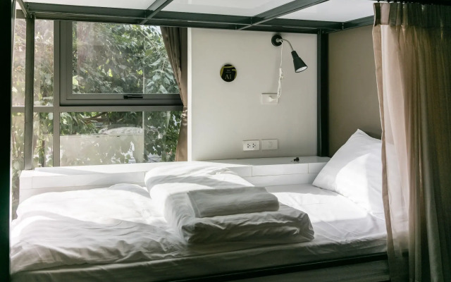 Collection O The Spades Hostel
