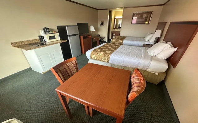 Magnuson Hotel Mountain View