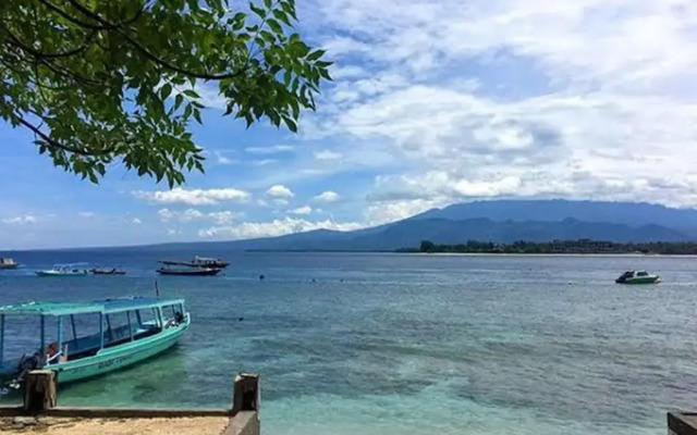 Oyo 1133 Gusung Indah Bungalow & Restaurant