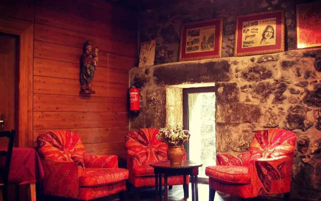 Hotel Antsotegi