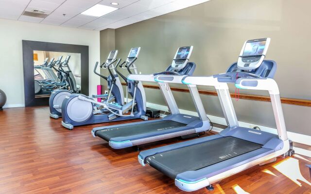 DoubleTree by Hilton Virginia Beach