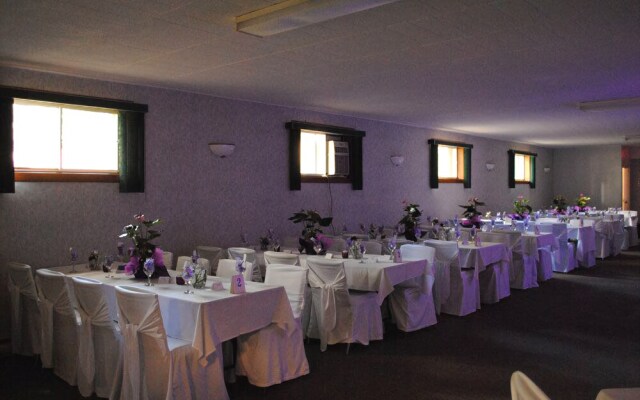 Pine Dale Motor Inn