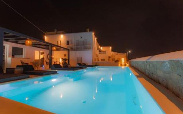 Casa Anna Suites