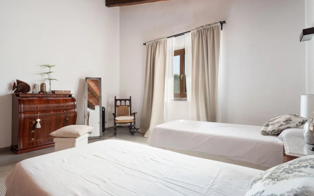 Bellpuig 4 in Art With 3 Bedrooms and 2 Bathrooms