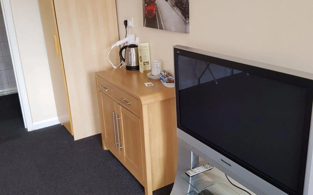 The Goodlife Guesthouse
