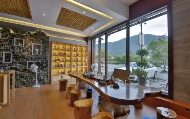 Xipan Daughter's Home Inn (Zhangjiajie Eternal Love Store)
