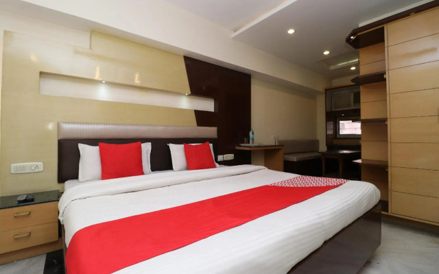 Hotel Vivek International