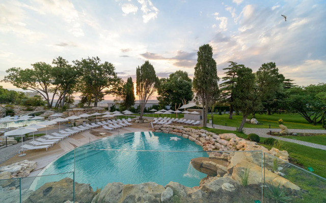 Ensana Aquahouse Health Spa Hotel