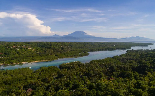 The Tamarind Resort Nusa Lembongan Bali