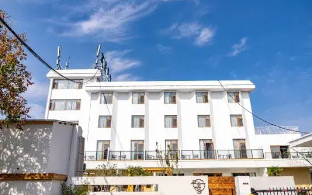 Tingbo Hotel