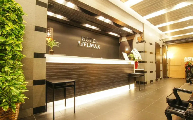 Hotel Live Max Yokohama Motomachi Ekimae