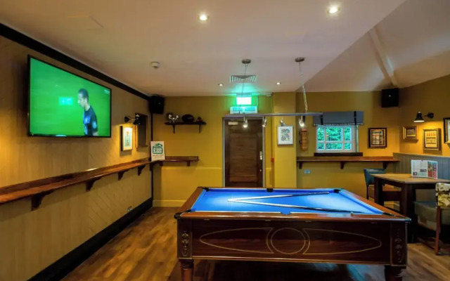 The Wee Waif Reading by Greene King Inns