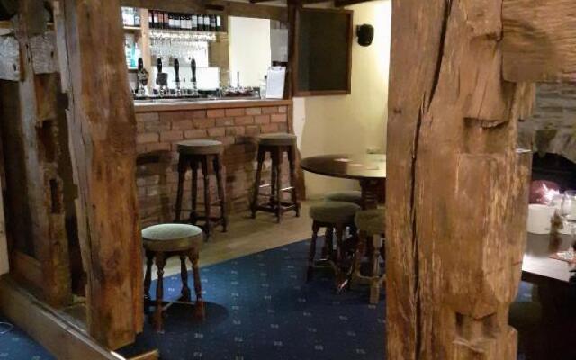 The Dolfor Inn