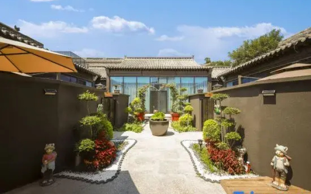 Yunbo Hot Spring Resort Hotel
