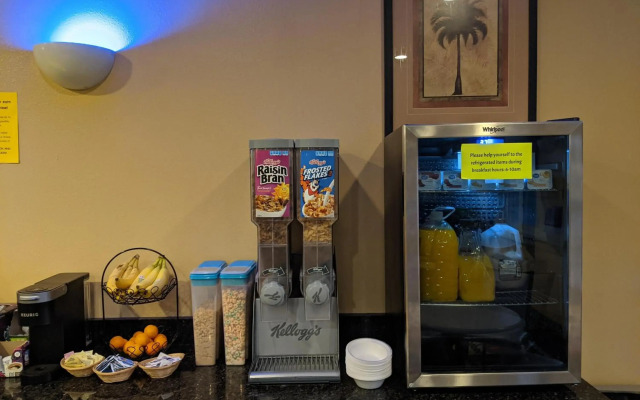 Super 8 by Wyndham Vernal UT